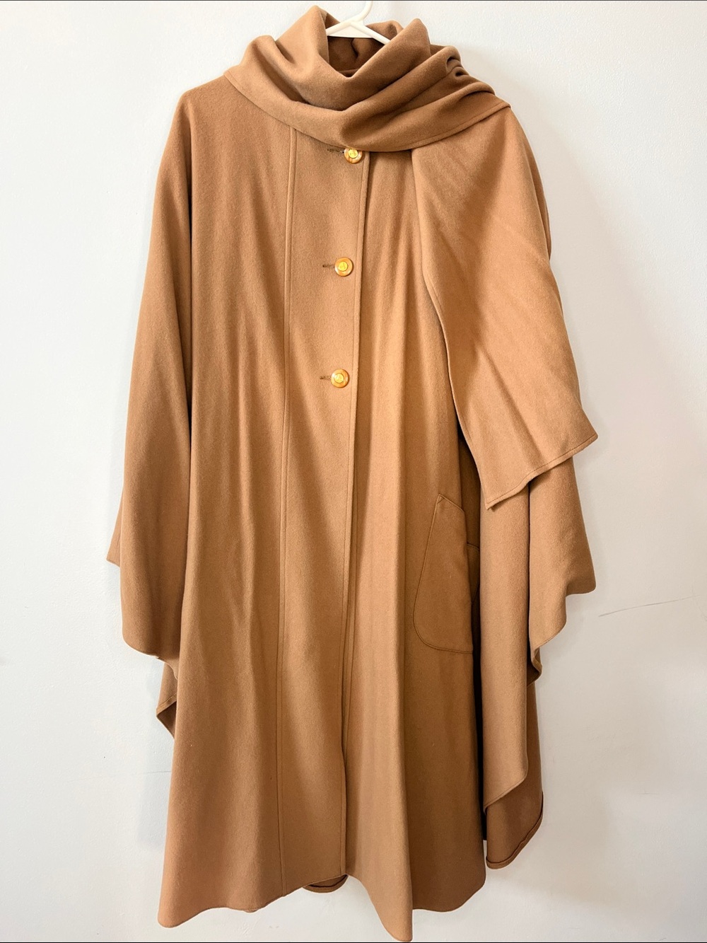 Vintage Avoca Collection made in Ireland Wool Cashmere cape jacket beige neutral